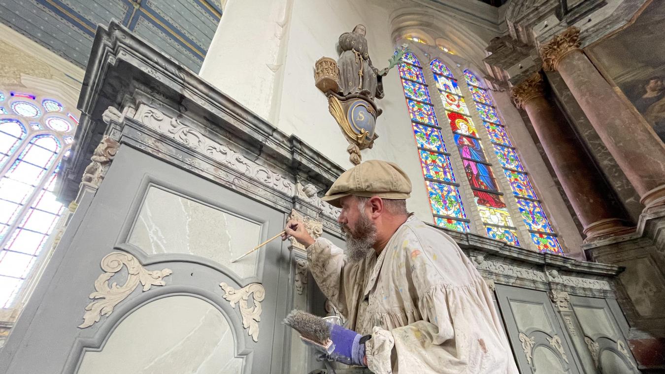 , Les boiseries de retables classées aux Monuments historiques à l’église de Quaëdypre ont été rénovées