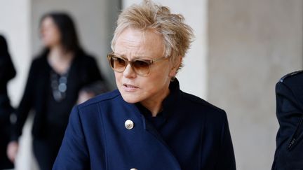 L'actrice Muriel Robin à Paris, le 27 avril 2022. (LUDOVIC MARIN / AFP)