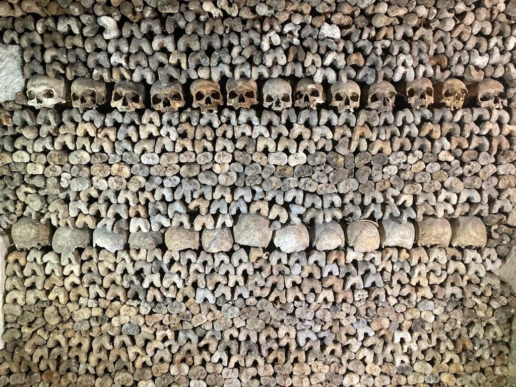 Murs d'ossements